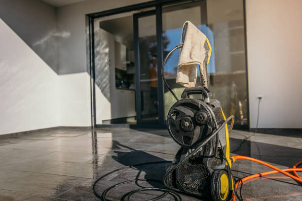 Lakeport, CA  Pressure Washing Services Company