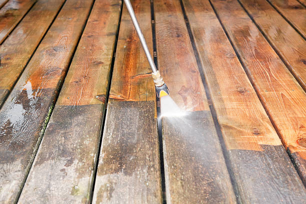 Best Parking Lot and Garage Cleaning  in Lakeport, CA